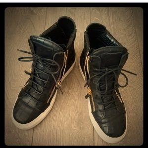 100% authentic Giuseppe Zanotti